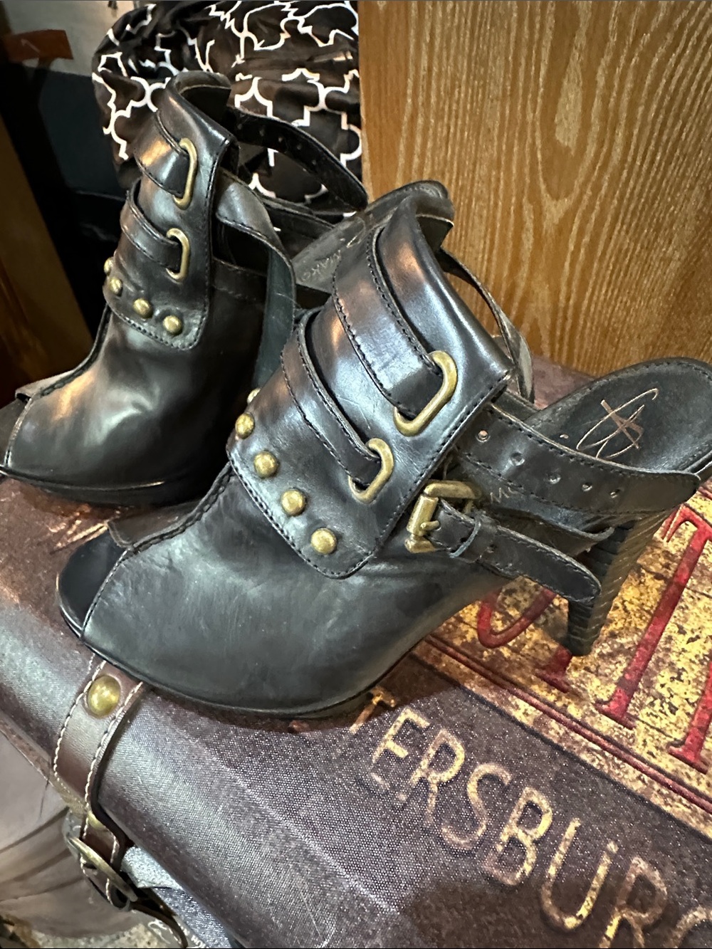 b. makowsky Black Studded Leather Peep-Toe Heels with Buckle Straps